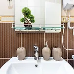 شقة Charm 1, 1br W Kitchen, Parking & Patio