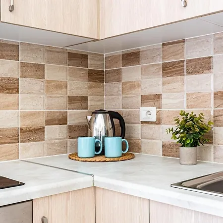 Charm 1, 1br W Kitchen, Parking & Patio Apartament Saranda