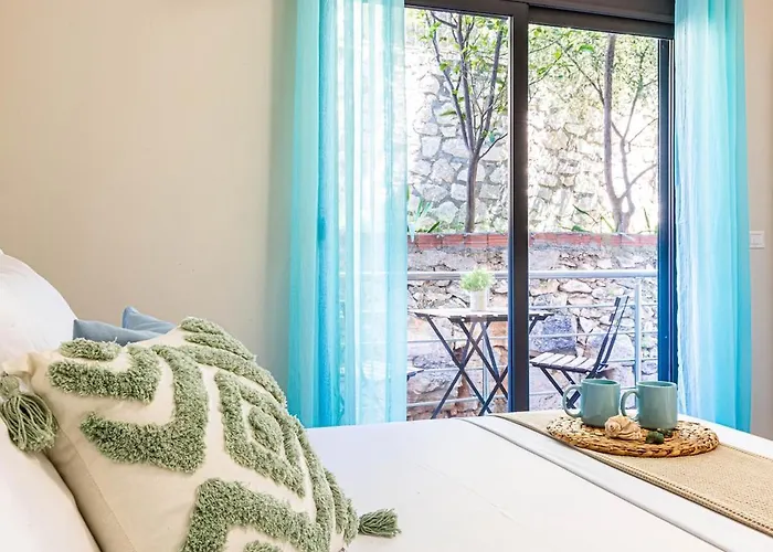 Charm 1, 1br W Kitchen, Parking & Patio Apartman Saranda